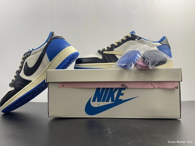 Jordan Fragment x 1 Retro DM7866-140 Scott Design Low Air x Travis 0804